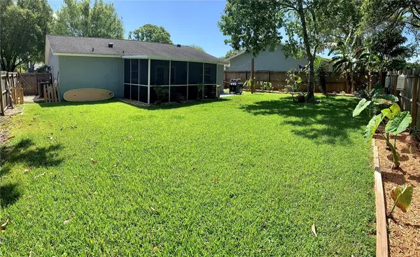 $2,800 | 548 Macleod Terrace, Dunedin, FL 34698