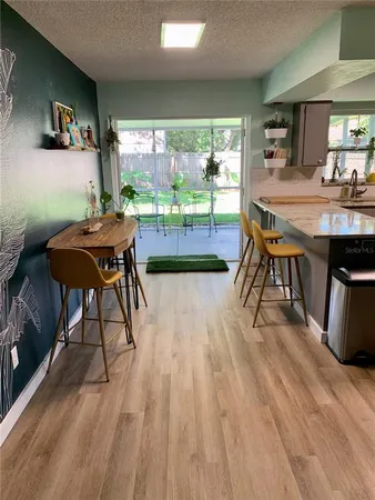 $2,800 | 548 Macleod Terrace, Dunedin, FL 34698