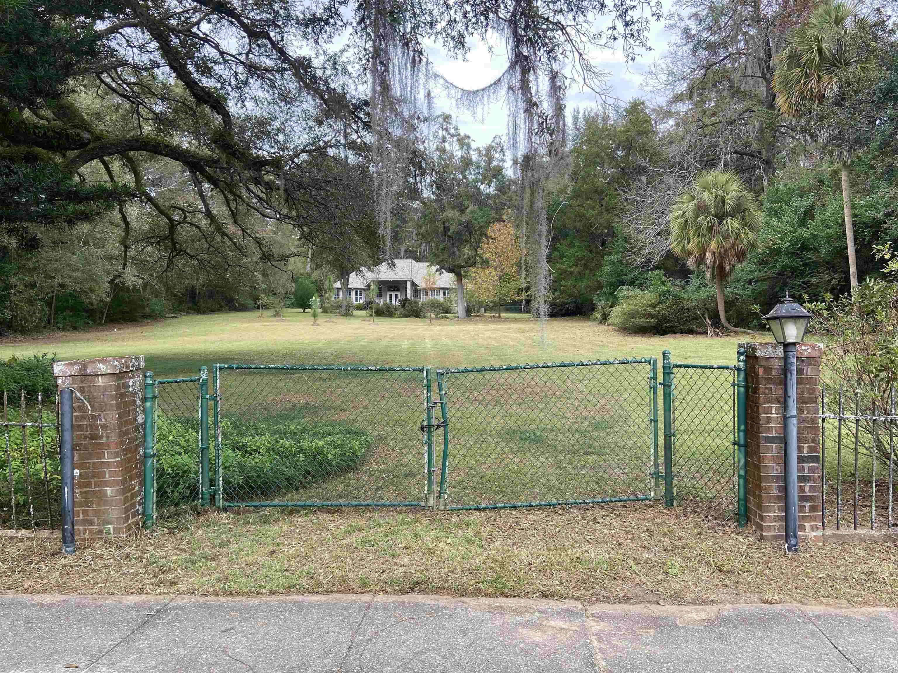 604 South Ride Tallahassee, FL 32303 - Photo 1 of 3 Gallery Image 1