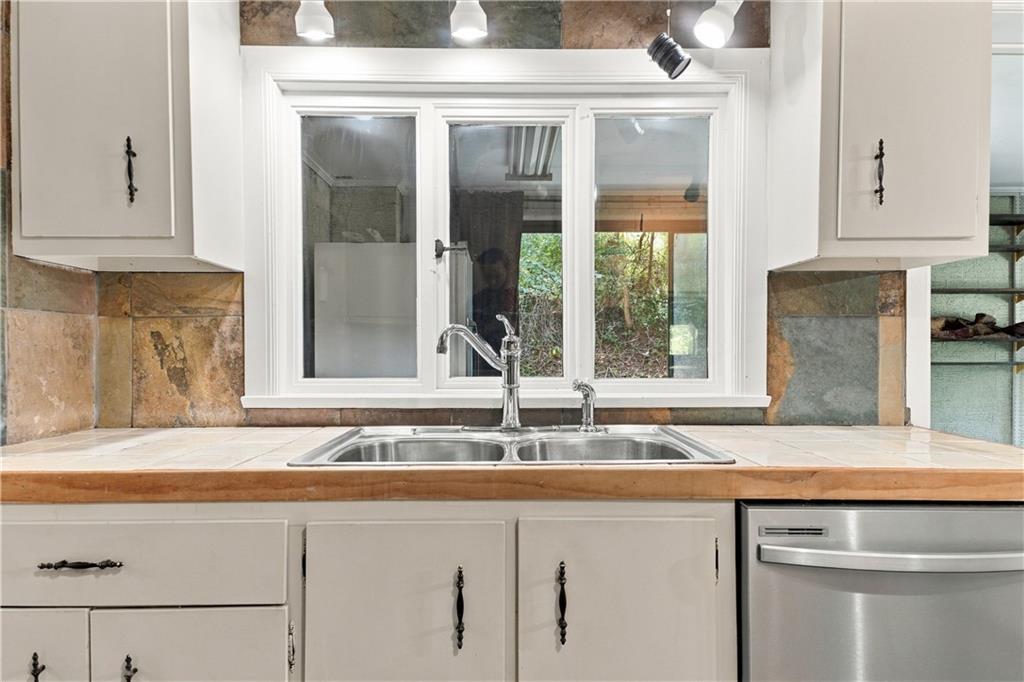 311 Redgate Road Sewickley, PA 15143 - Photo 15 of 37 Gallery Image 15