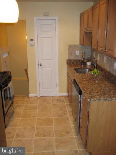 6709 Stanton Road Hyattsville, MD 20784 - Photo 5 of 18 Kitchen #3