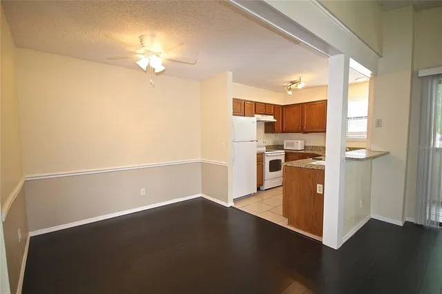 $1,370 | 2905 Antique Oaks Circle, Unit 4, Winter Park, FL 32792