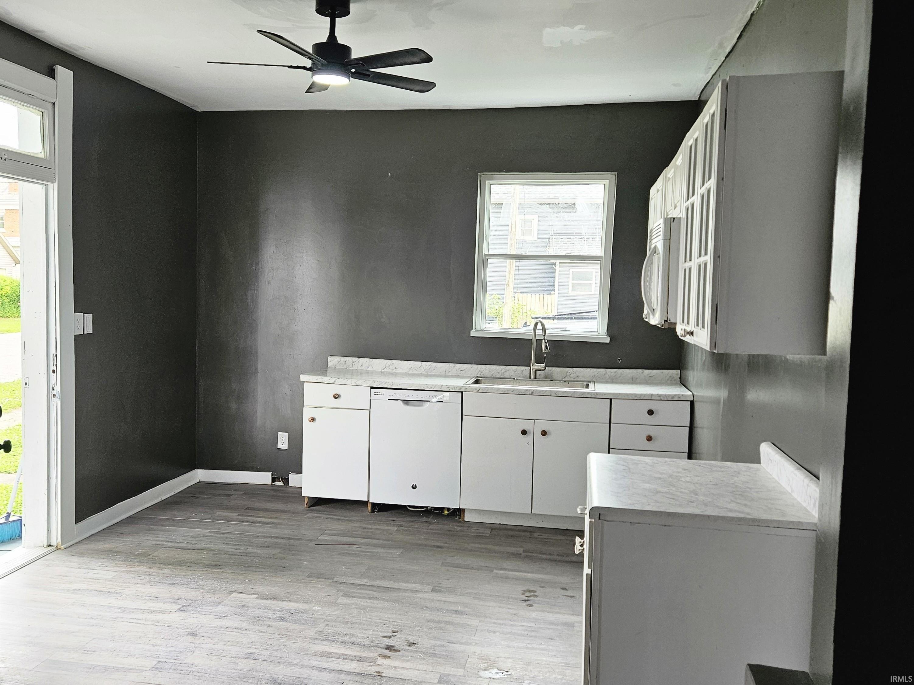 336 West 3rd Street Peru, IN 46970 - Photo 3 of 27