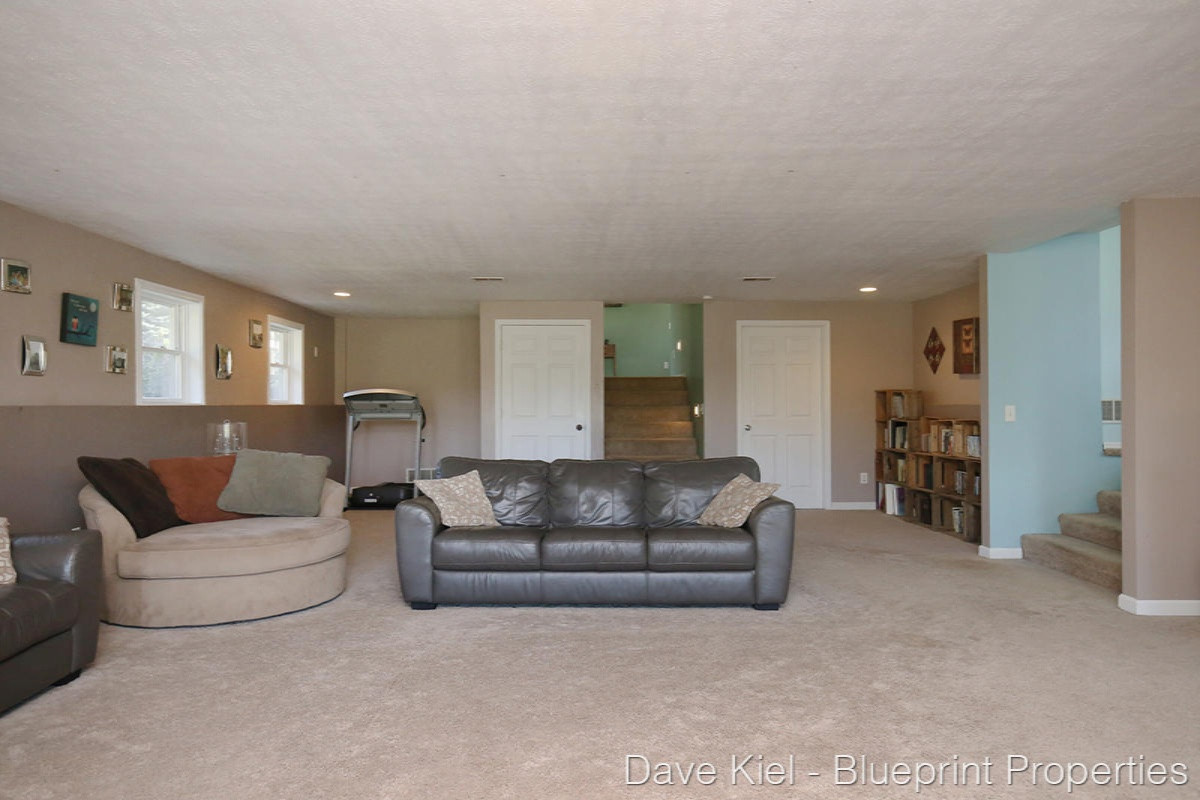 4800 Cooper Road Dowling, MI 49050 - Photo 4 of 28 IMG_4805