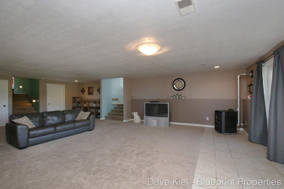 4800 Cooper Road Dowling, MI 49050 - Photo 5 of 28 IMG_4806