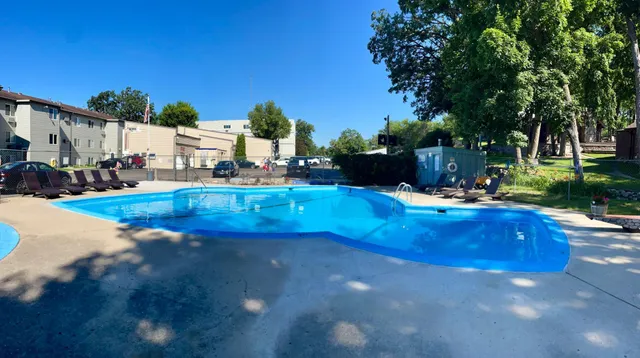 $385,000 | 315 Park Lake Boulevard, Unit 207, Detroit Lakes, MN 56501