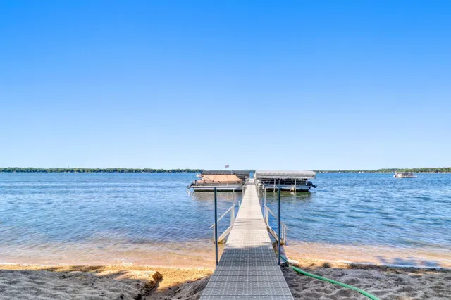 $385,000 | 315 Park Lake Boulevard, Unit 207, Detroit Lakes, MN 56501