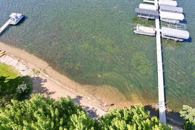 $385,000 | 315 Park Lake Boulevard, Unit 207, Detroit Lakes, MN 56501