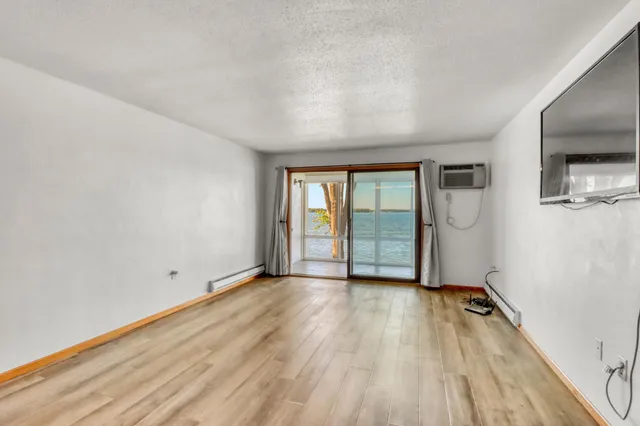 $385,000 | 315 Park Lake Boulevard, Unit 207, Detroit Lakes, MN 56501