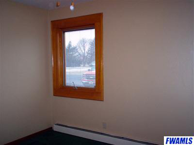 1914 North Meridian Road Huntington, IN 46750 - Photo 12 of 15 Gallery Image 12