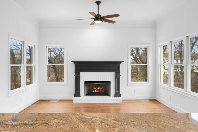 $2,399,900 | 828 Woodburn Drive, Brentwood, TN 37027