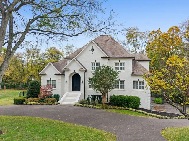 $2,399,900 | 828 Woodburn Drive, Brentwood, TN 37027