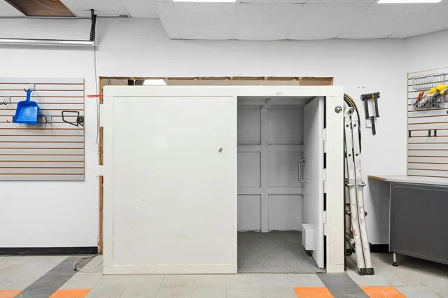 $2,399,900 | 828 Woodburn Drive, Brentwood, TN 37027