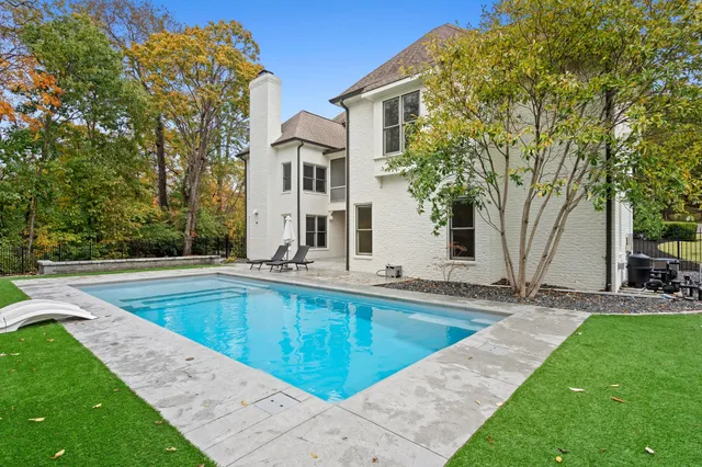 $2,399,900 | 828 Woodburn Drive, Brentwood, TN 37027