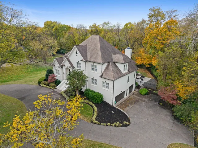 $2,399,900 | 828 Woodburn Drive, Brentwood, TN 37027