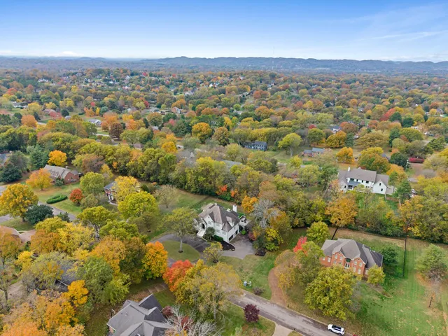 $2,399,900 | 828 Woodburn Drive, Brentwood, TN 37027