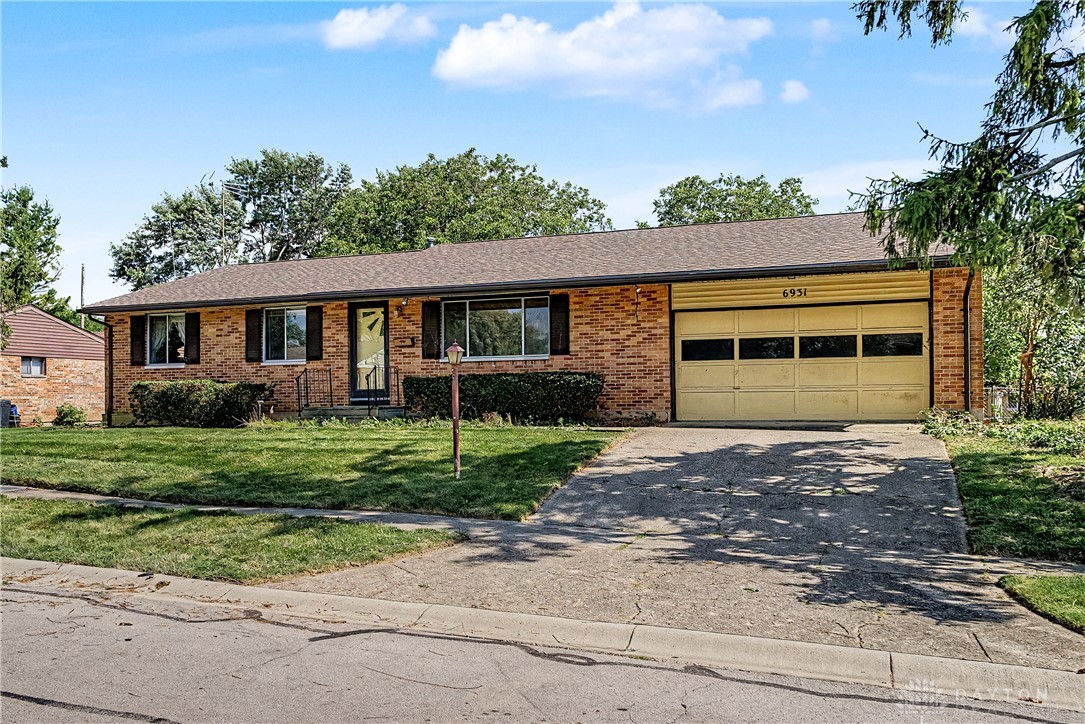 6931 Rushleigh Road Clayton, OH 45322 - Photo 4 of 49