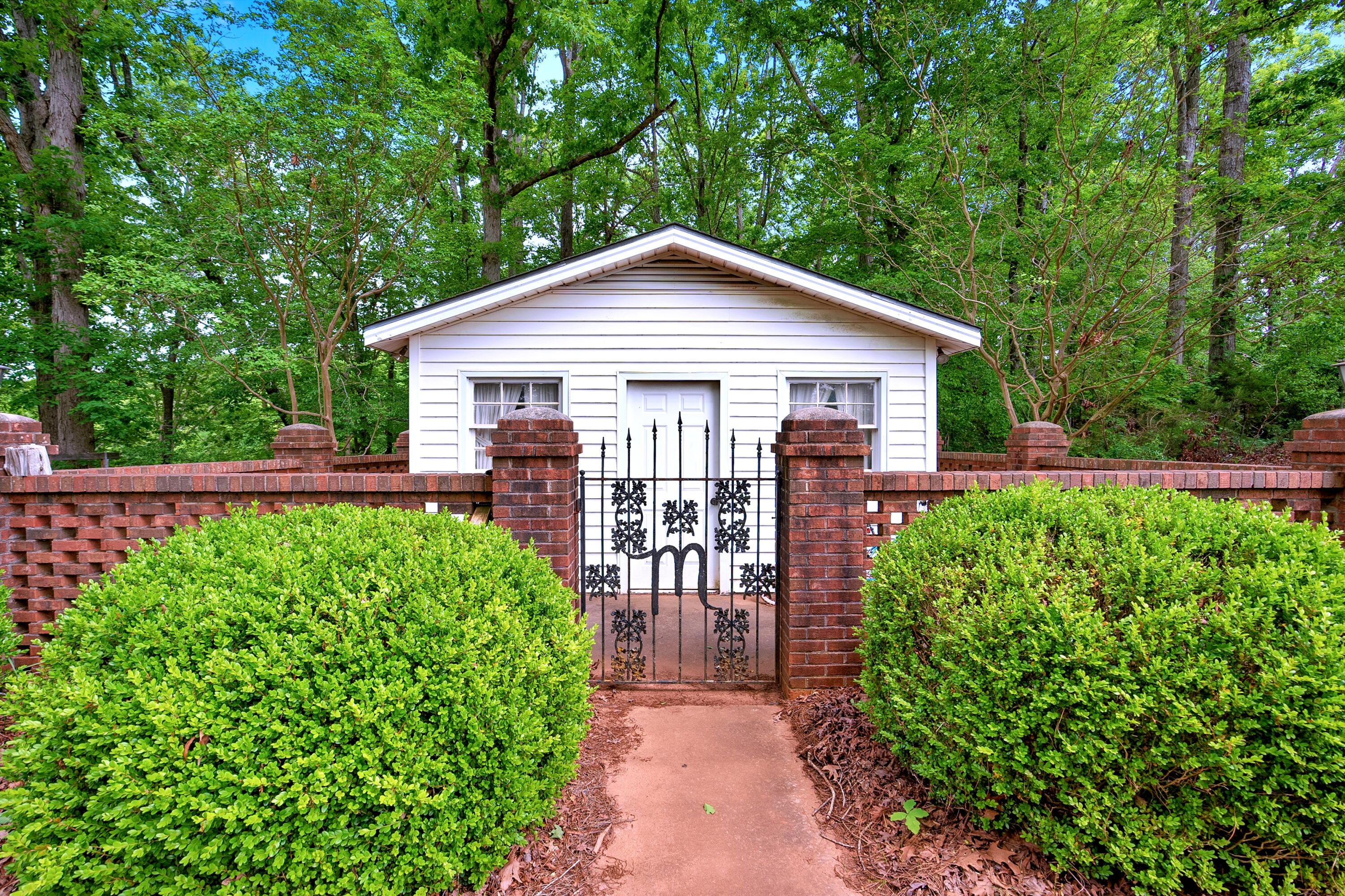 2221 Deadfall Road West Greenwood, SC 29649 - Photo 16 of 60 batch_DSC02228
