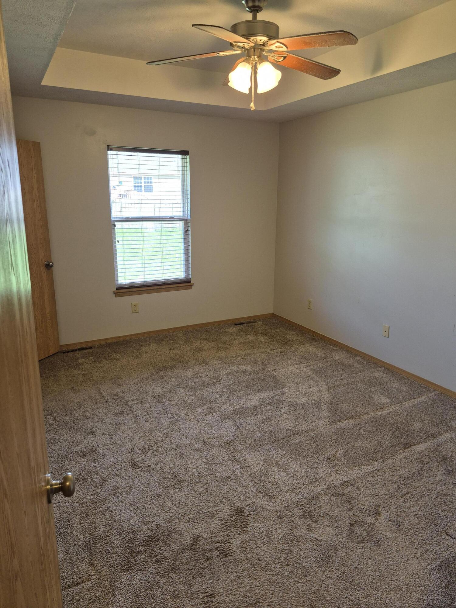 785 West Apache Street Republic, MO 65738 - Photo 13 of 21 20260731_115443