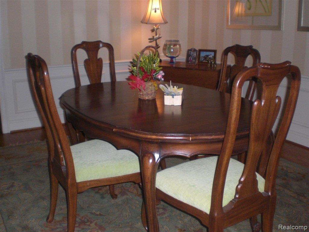 1164 Harvard Road Grosse Pointe, MI 48230 - Photo 6 of 11 6.jpg