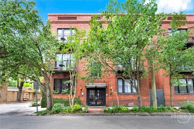 $675,000 | 117 Lincoln Street, Unit 4A, Savannah, GA 31401