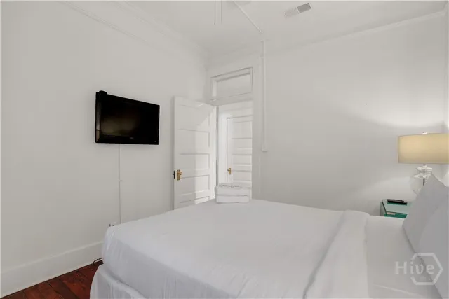 $675,000 | 117 Lincoln Street, Unit 4A, Savannah, GA 31401