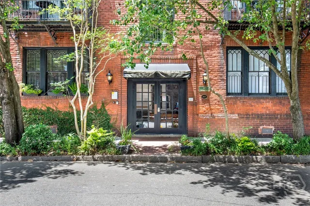 $675,000 | 117 Lincoln Street, Unit 4A, Savannah, GA 31401