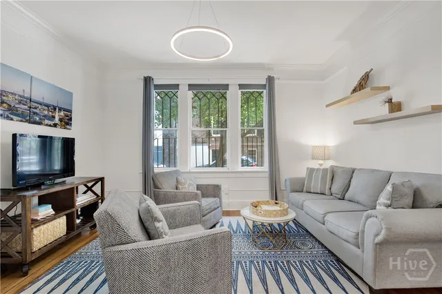 $675,000 | 117 Lincoln Street, Unit 4A, Savannah, GA 31401