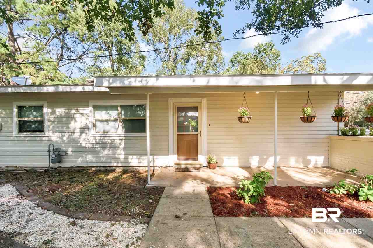 4204 Cottage Hill Road Mobile, AL 36609 - Photo 3 of 34