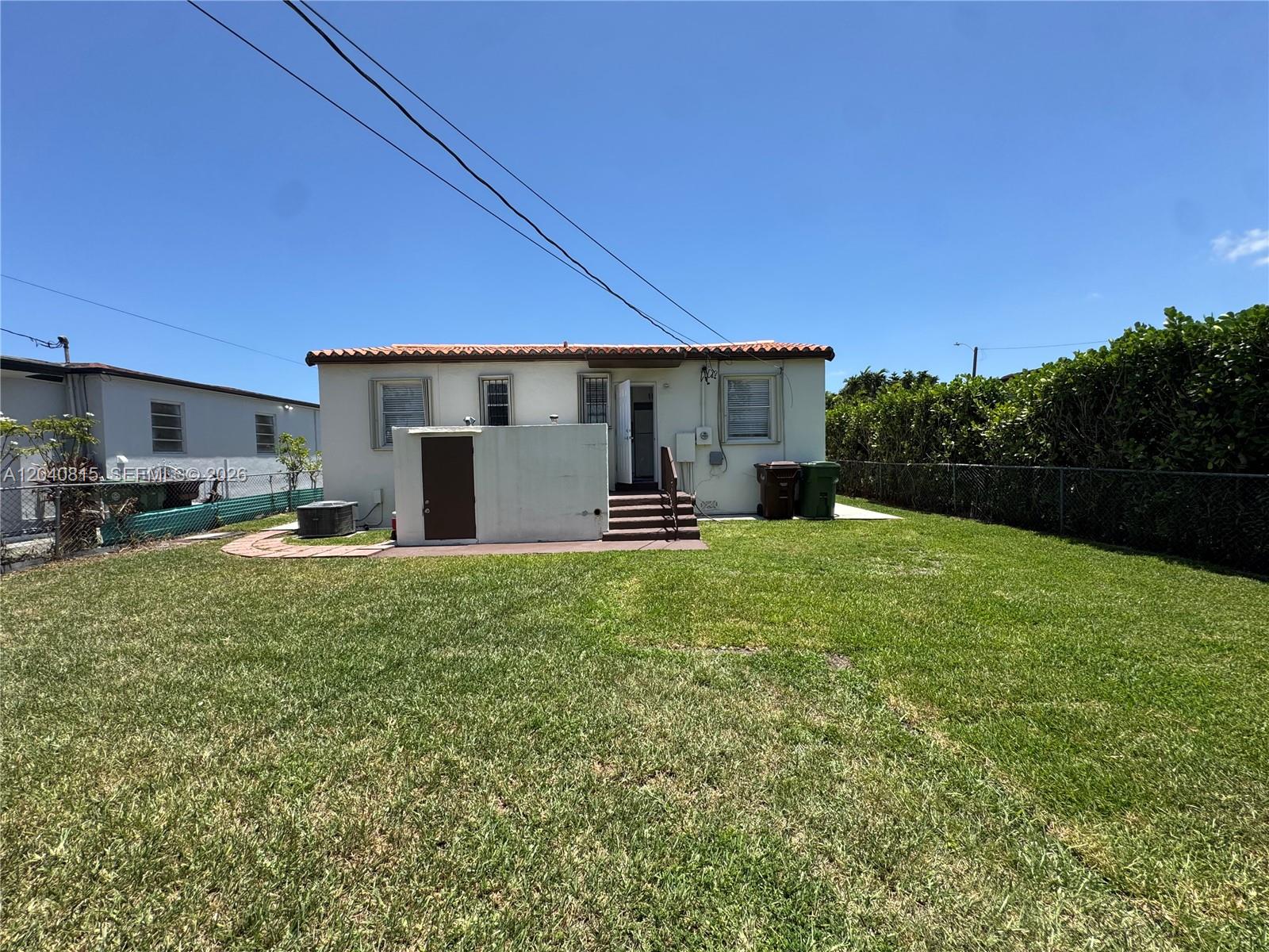 459 Southeast 3rd Street Hialeah, FL 33010 - Photo 18 of 19