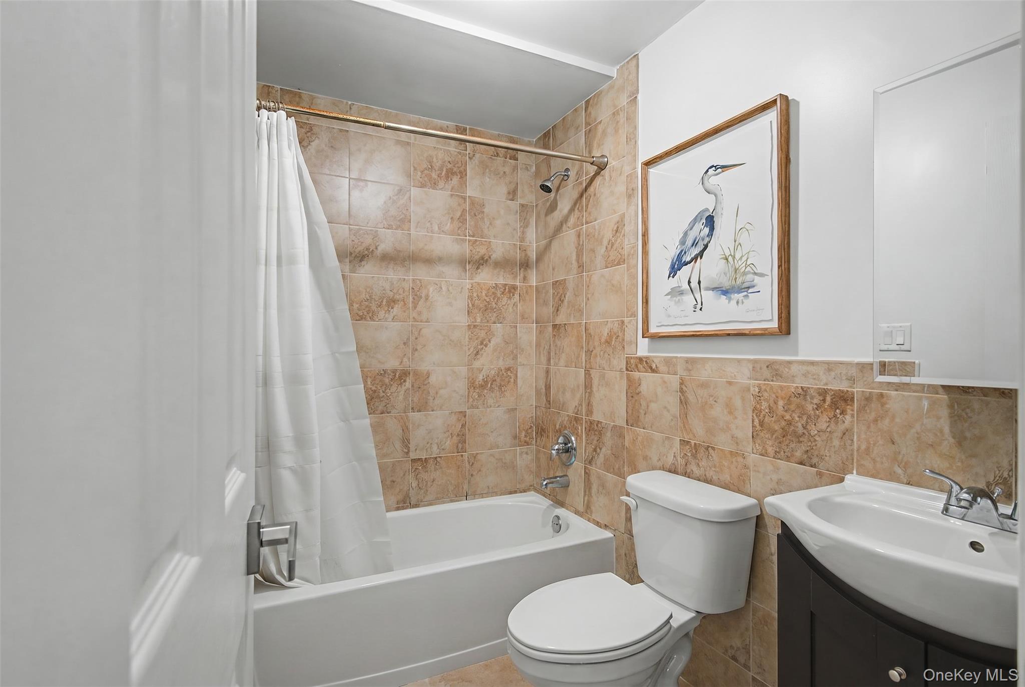 11 Laura Place, Unit 2 Spring Valley, NY 10977 - Photo 35 of 49