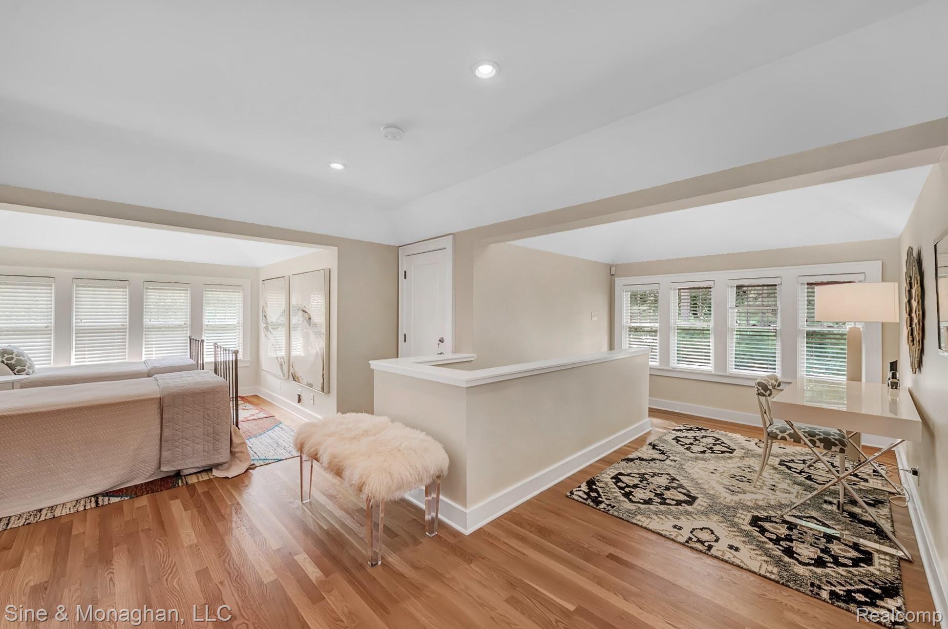 1158 West Maple Road Birmingham, MI 48009 - Photo 53 of 77 Well designed space