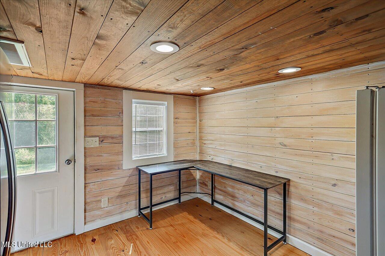 271 West Petros Road Pearl, MS 39208 - Photo 8 of 43 14-271 W Petros Rd