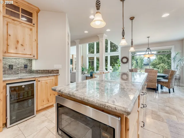 $2,150,000 | 23955 Butteville Road Northeast, Aurora, OR 97002