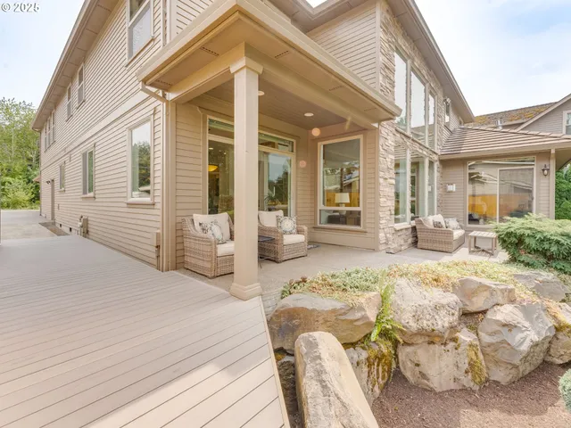 $2,150,000 | 23955 Butteville Road Northeast, Aurora, OR 97002