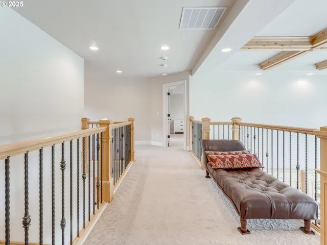 $2,150,000 | 23955 Butteville Road Northeast, Aurora, OR 97002