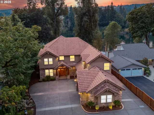 $2,150,000 | 23955 Butteville Road Northeast, Aurora, OR 97002