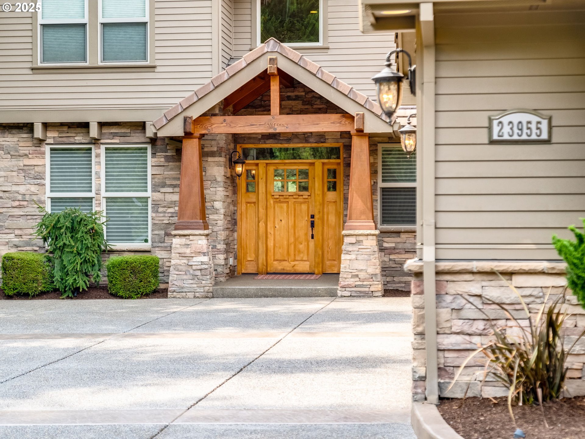 23955 Butteville Road Northeast Aurora, OR 97002 - Photo 8 of 41