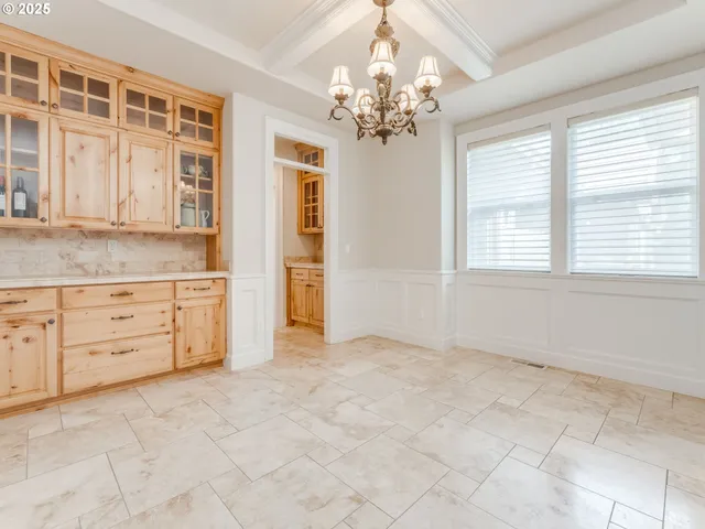 $2,150,000 | 23955 Butteville Road Northeast, Aurora, OR 97002