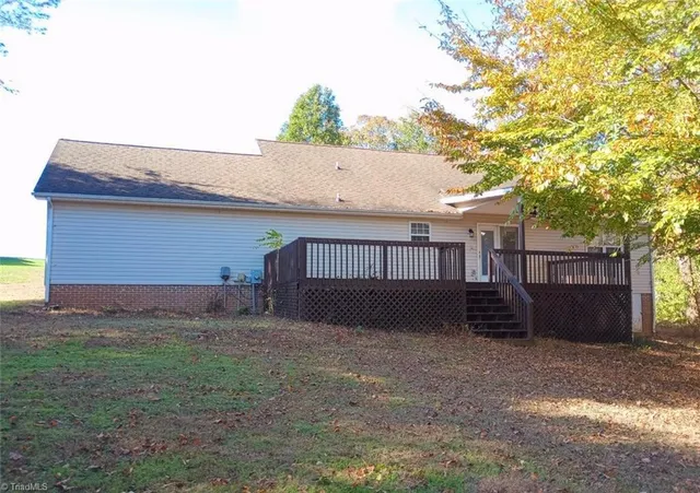 $279,900 | 105 Wolf Den Court, Climax, NC 27233