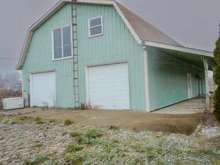 $1,500,000 | 1991 North Concord Road, Albion, MI 49224