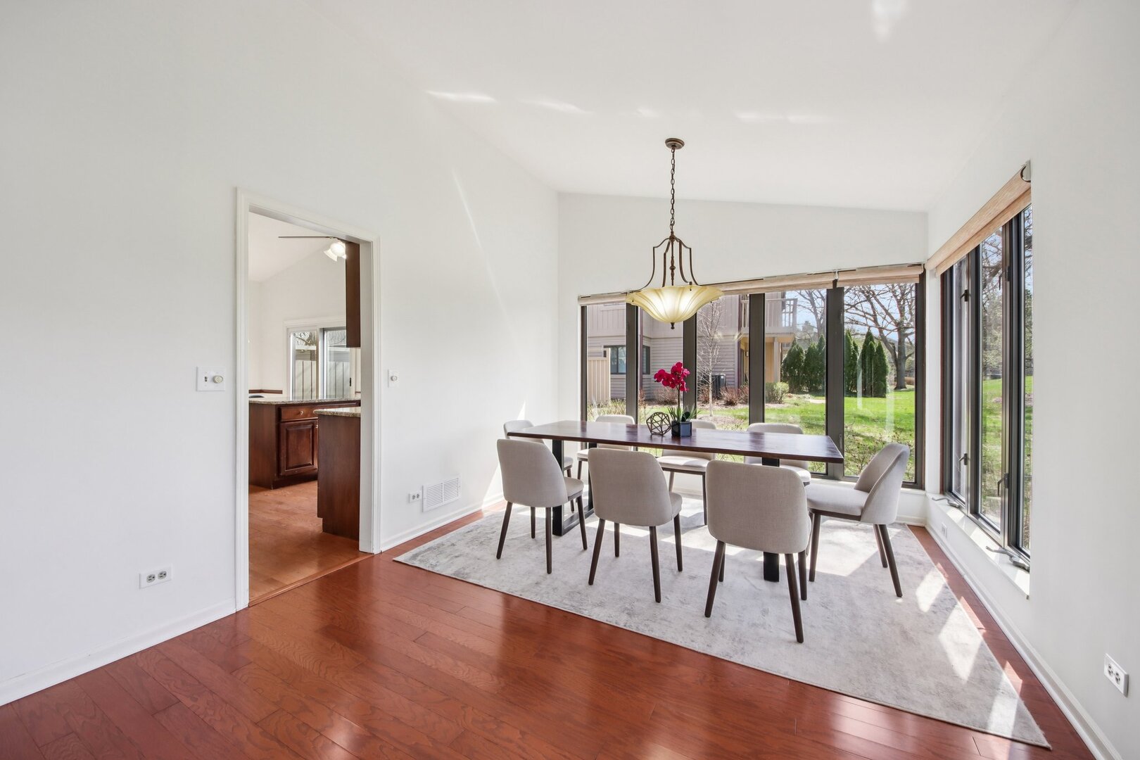 718 Shoreline Road Lake Barrington, IL 60010 - Photo 15 of 49