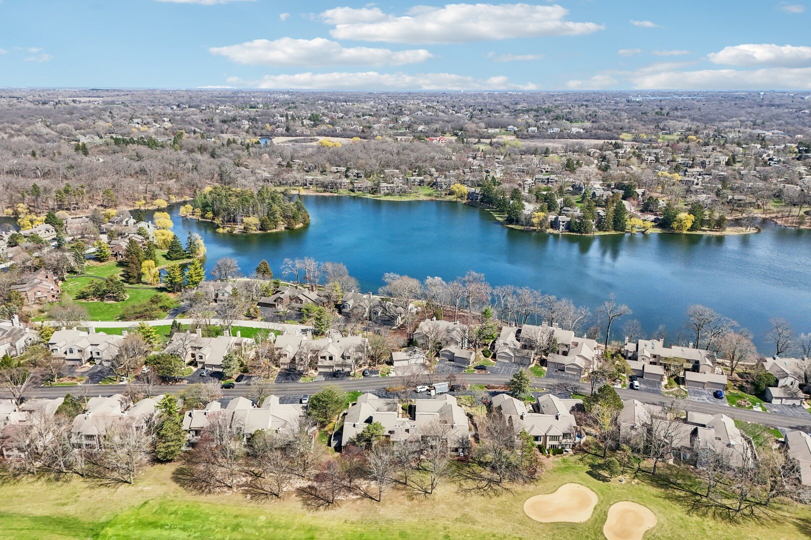 718 Shoreline Road Lake Barrington, IL 60010 - Photo 3 of 49