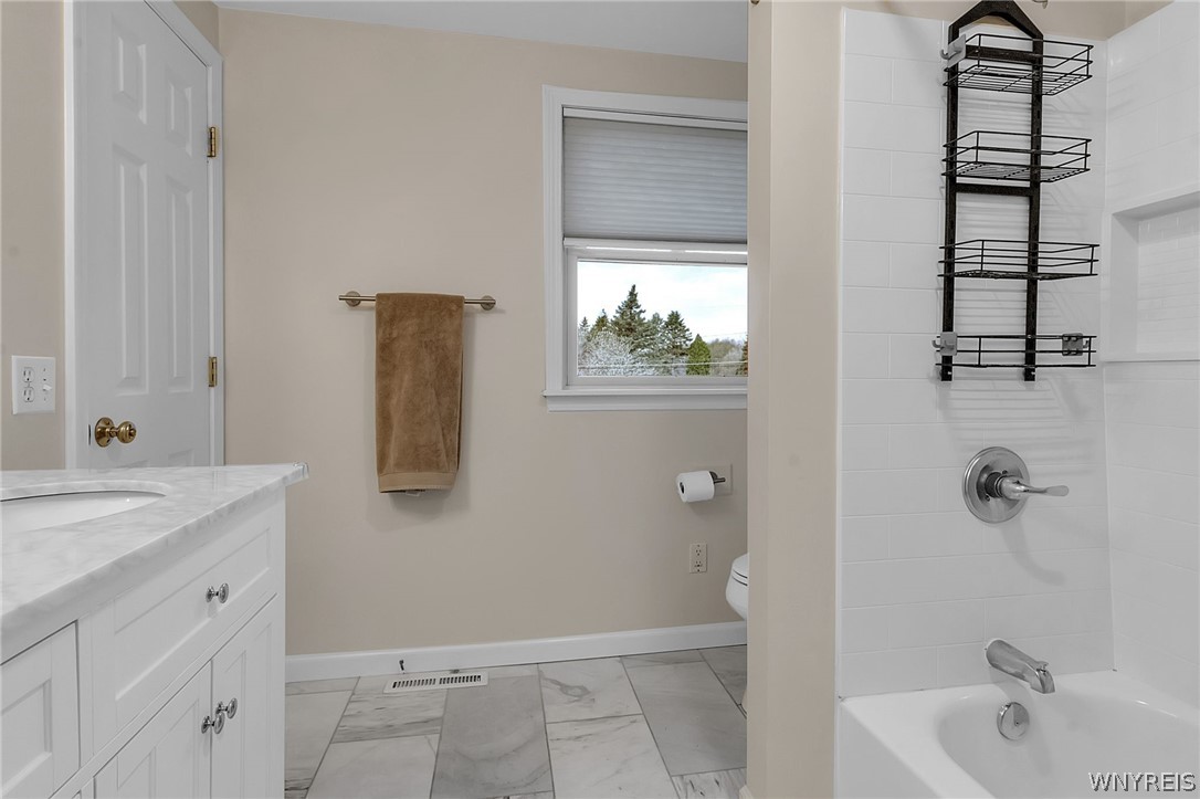 4351 South Newstead Road Newstead, NY 14001 - Photo 38 of 47