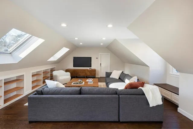 $4,300,000 | 19 Gordon Road, Newton, MA 02468