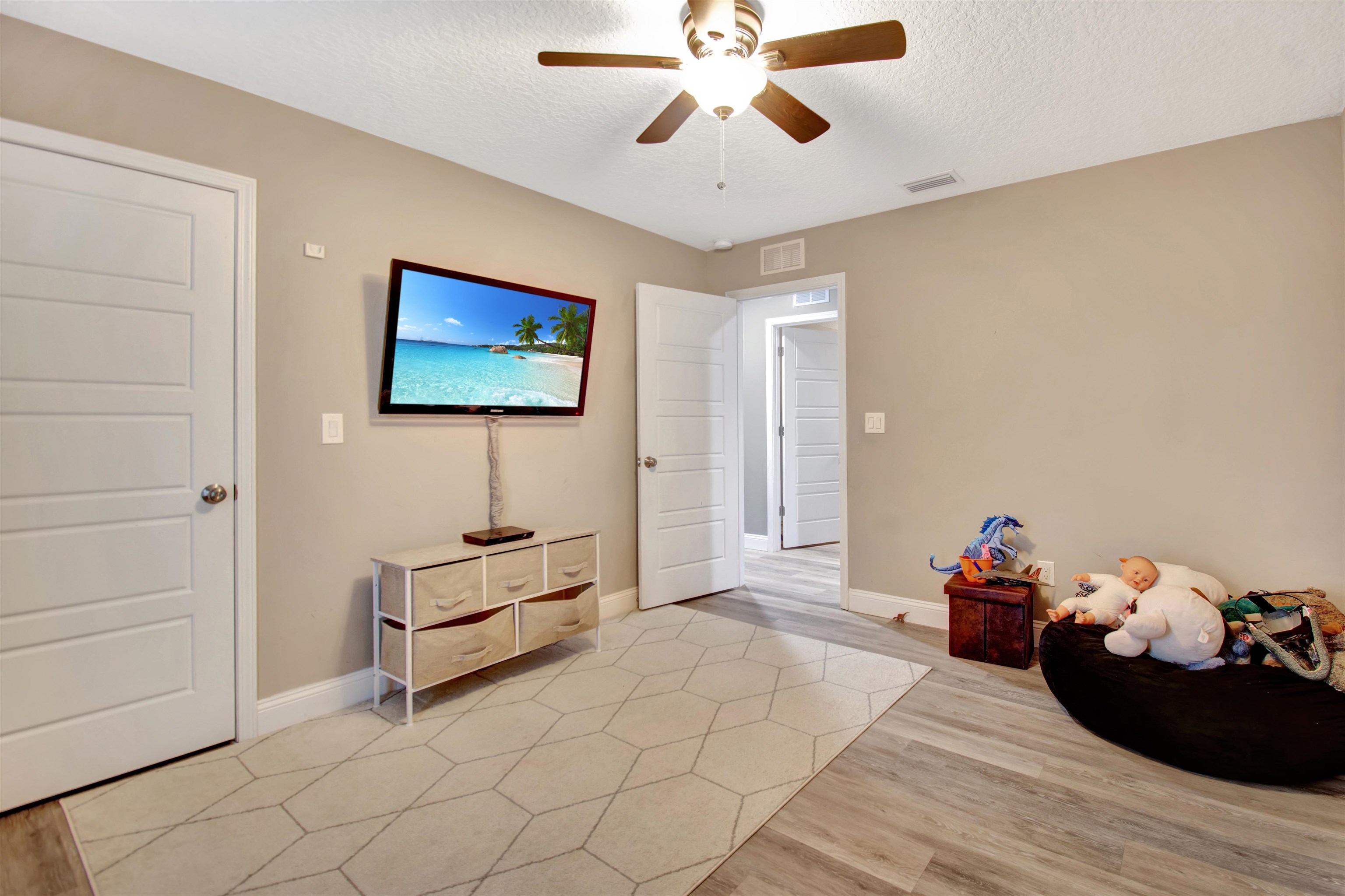 5831 Oak Street Elkton, FL 32033 - Photo 14 of 22 a living room with furniture