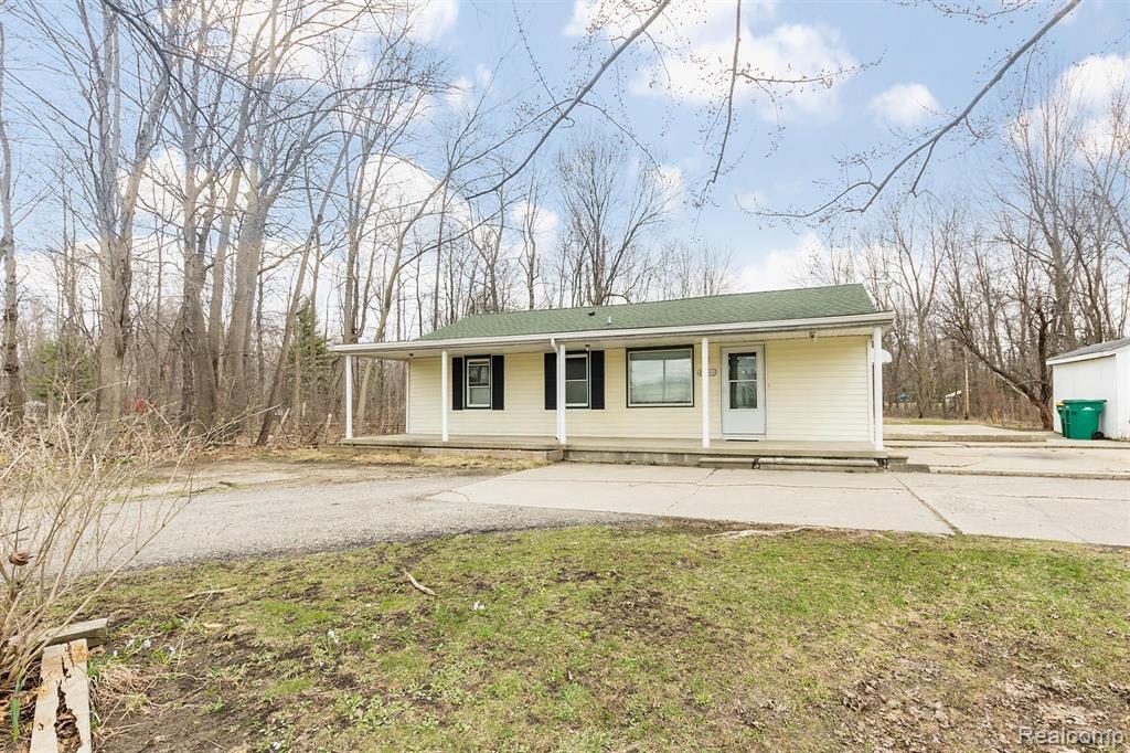 26140 Beck Road Novi, MI 48374 - Photo 1 of 18