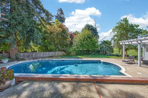 $949,950 | 3928 Waynesboro Court, Stockton, CA 95219