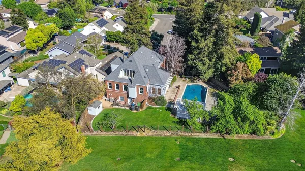 $949,950 | 3928 Waynesboro Court, Stockton, CA 95219