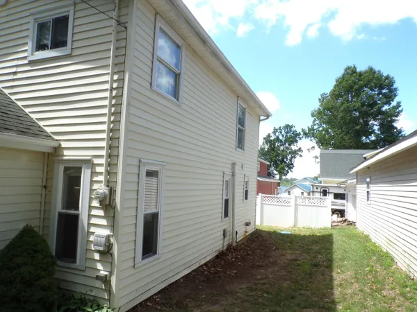$169,000 | 2408 Spruce Drive, Reading, MI 49274